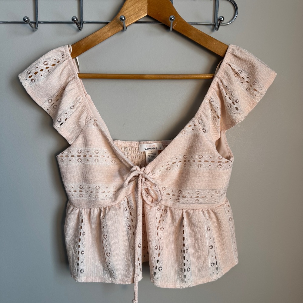 Urban Romantics Eyelet Ruffle Tie Front Crop Top Peach Small Sleeveless Festival